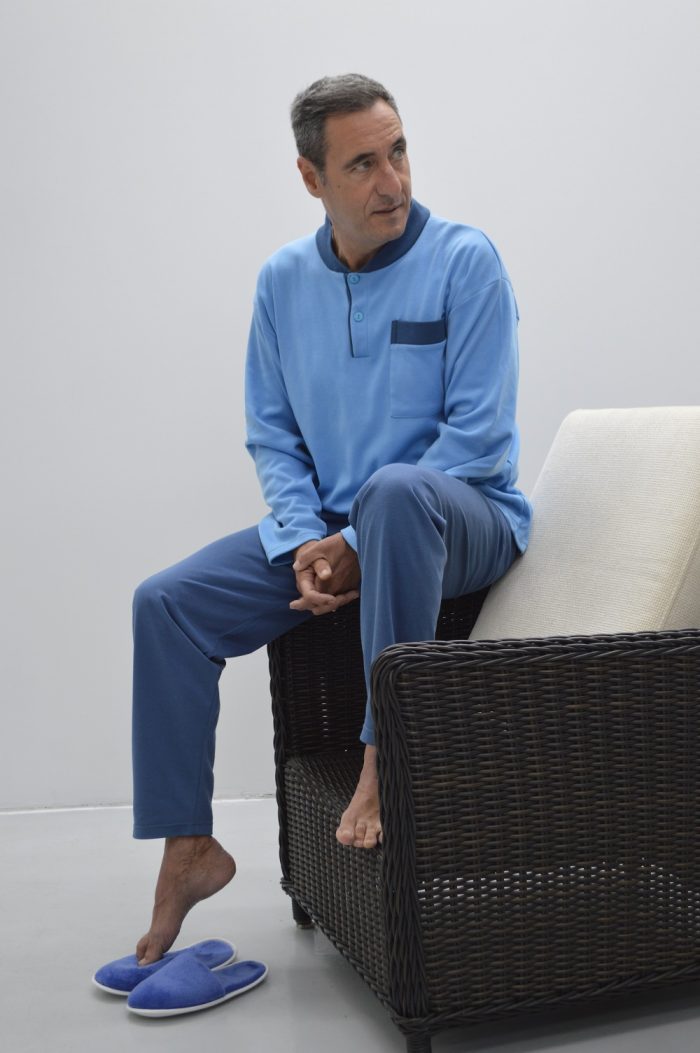 Pijama bicolor azul