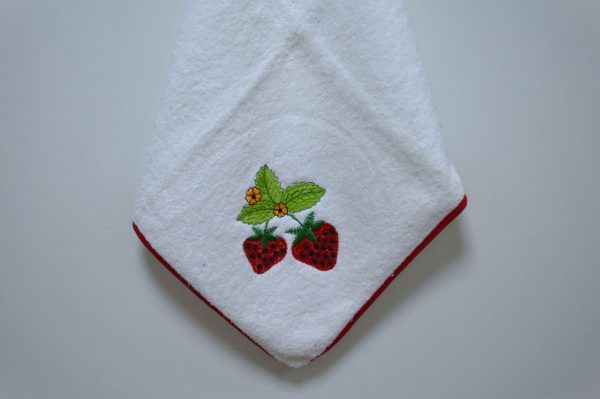Pano de cozinha, Bordado Morango