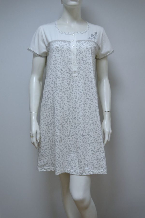 Camisa de senhora com bordado e renda, estampado
