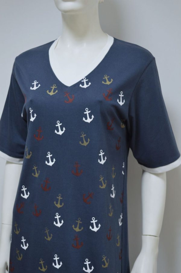 Camisa de dormir de Mulher, Marinho