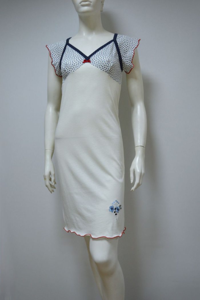 Camisa de senhora com bordado, Pérola